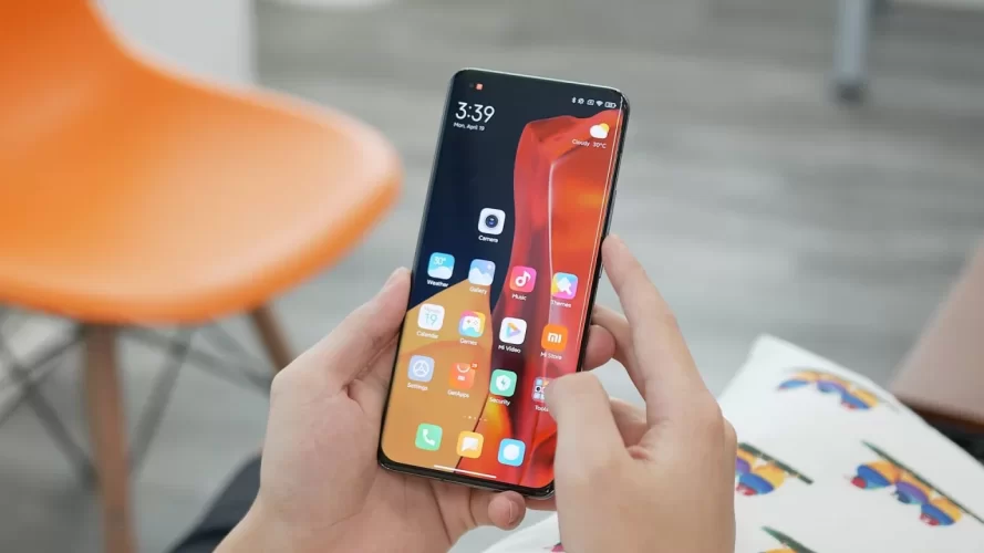 MIUI-lock-screen.webp