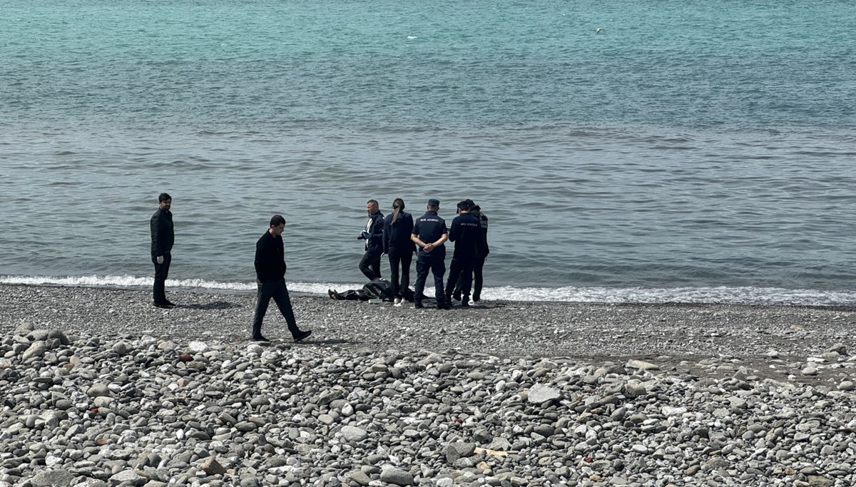 Zonguldak'ta sahilde kadın cesedi