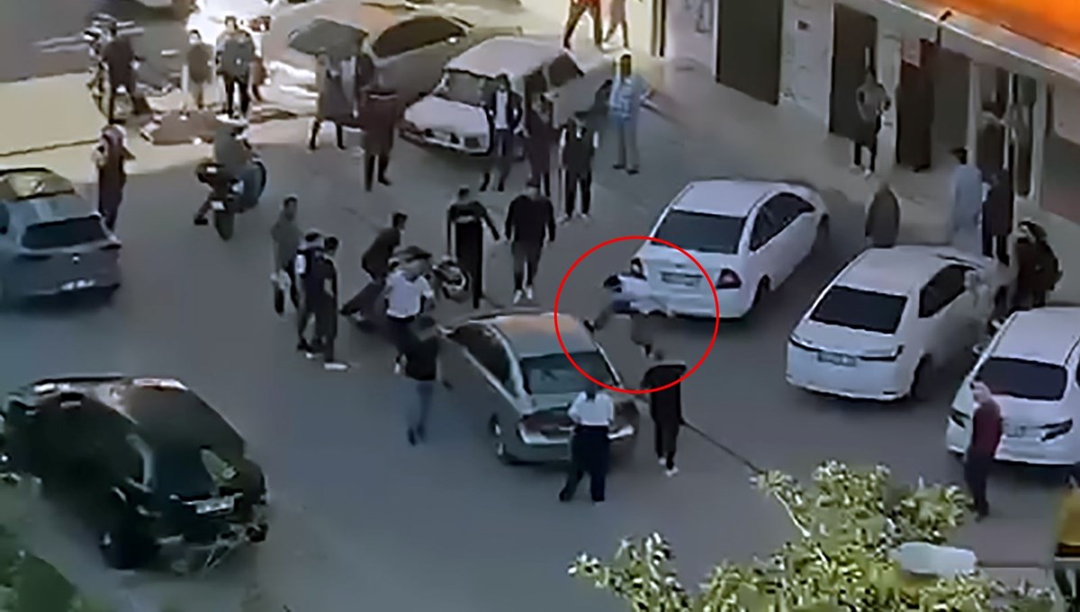 Adana'da trafikte kavga: 2 motosiklet sürücüsü tutuklandı
