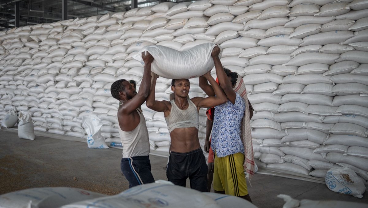 BM'nin Etiyopya'ya gönderdiği 100 bin kişilik yardım malzemesi çalındı