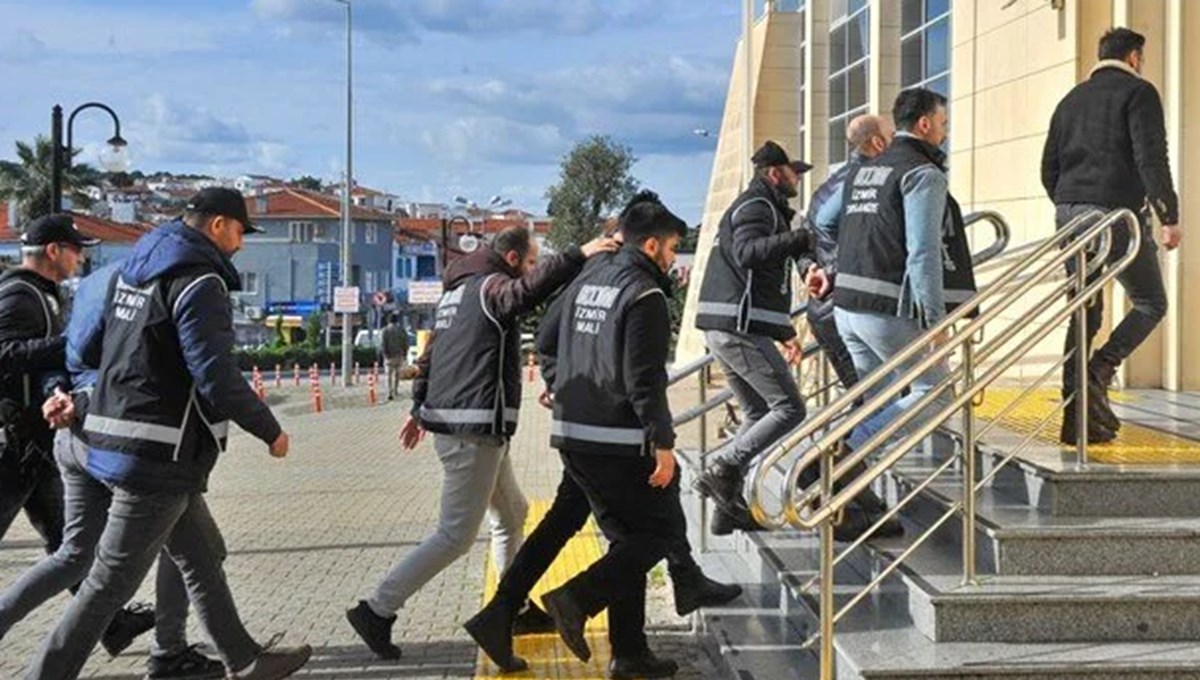 İzmir'de milyar dolarlık sahtecilik: 6 şüpheli daha yakalandı