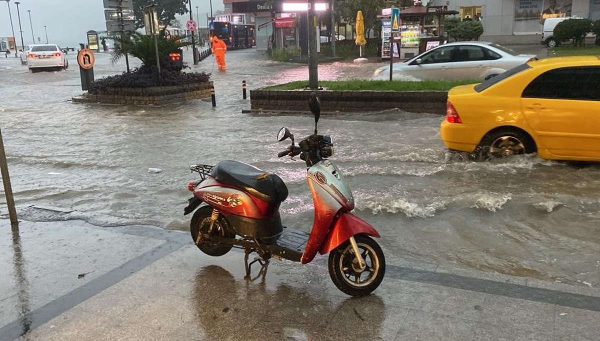Çanakkale için fırtına ve sağanak uyarısı: Valilikten motokurye kararı