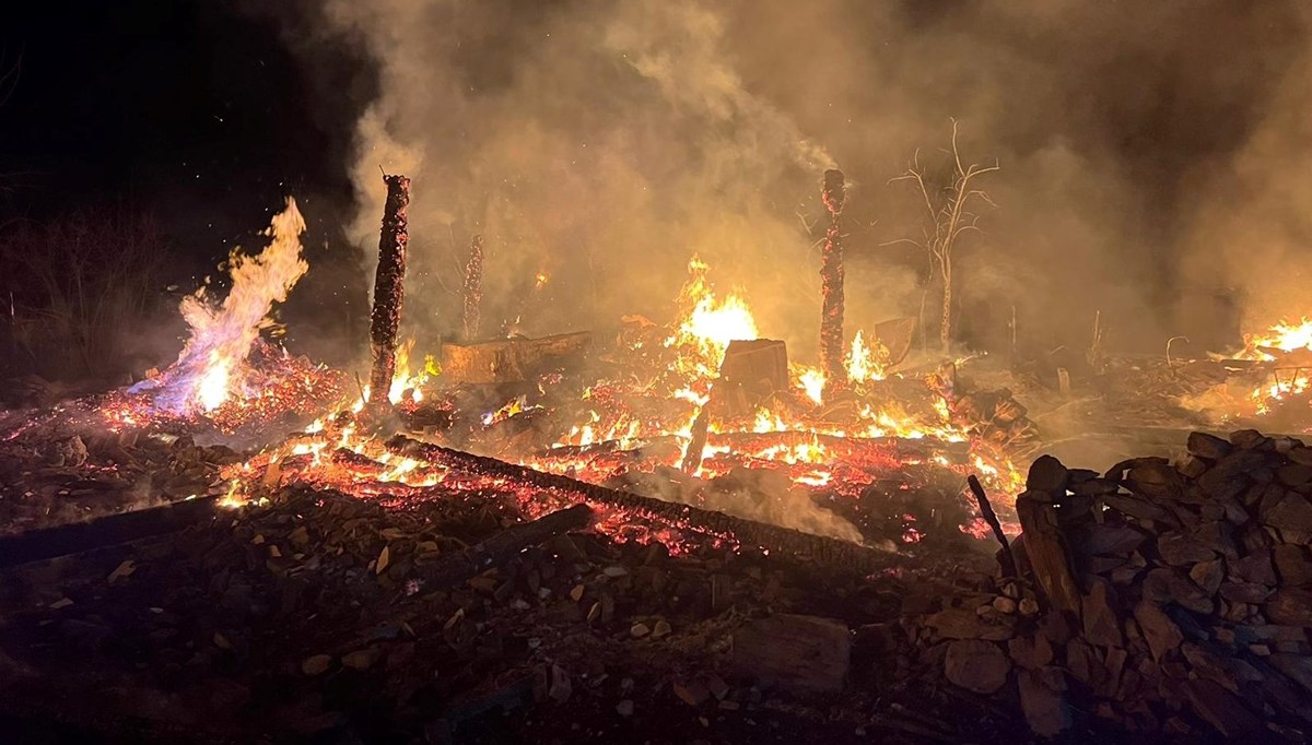 Sinop'ta 5 evde yangın: 2 ölü