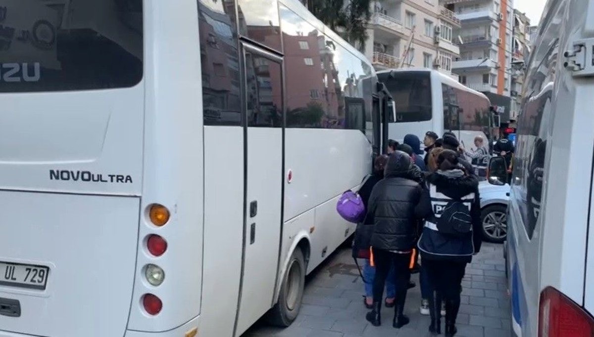İzmir'de sahte engelli raporu operasyonu: 21 tutuklama