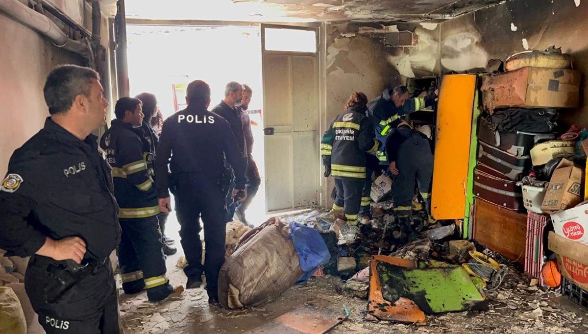 Eskişehir'de garaj yangını: İki kişi hastanelik oldu