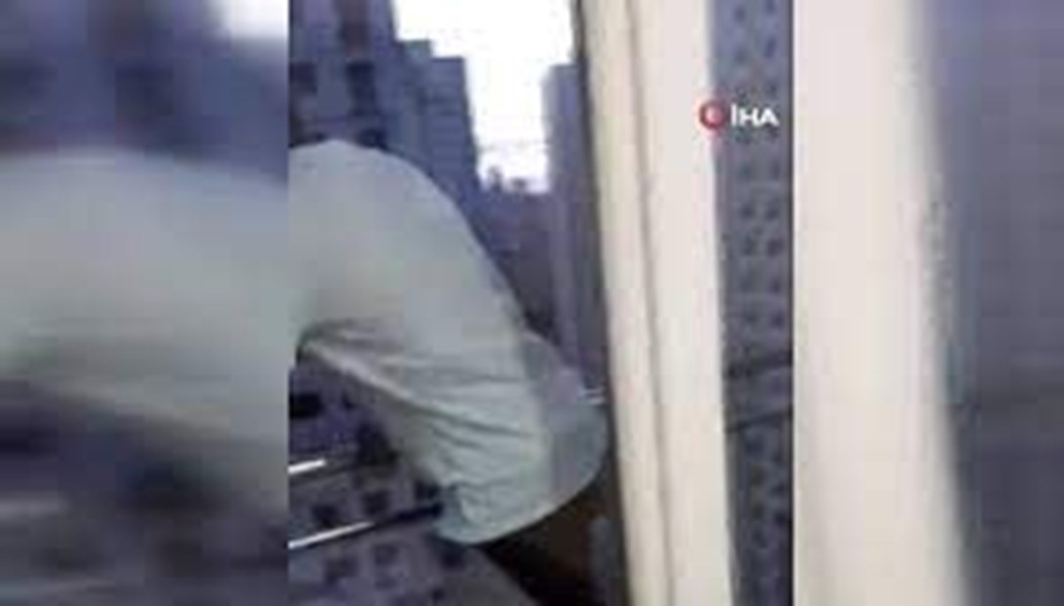 Polisten kaçmak için ölümle dans etti: 25 katlı rezidansta balkondan balkona atladı