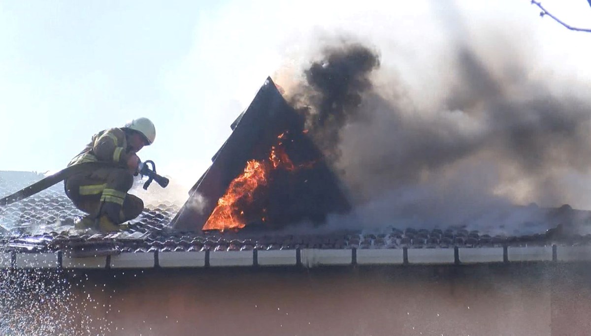Ataşehir’de tamirhanede yangın paniği