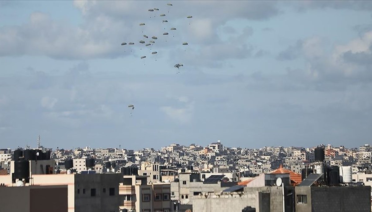 Ürdün ve 5 ülke Gazze'nin kuzeyine havadan yardım indirdi