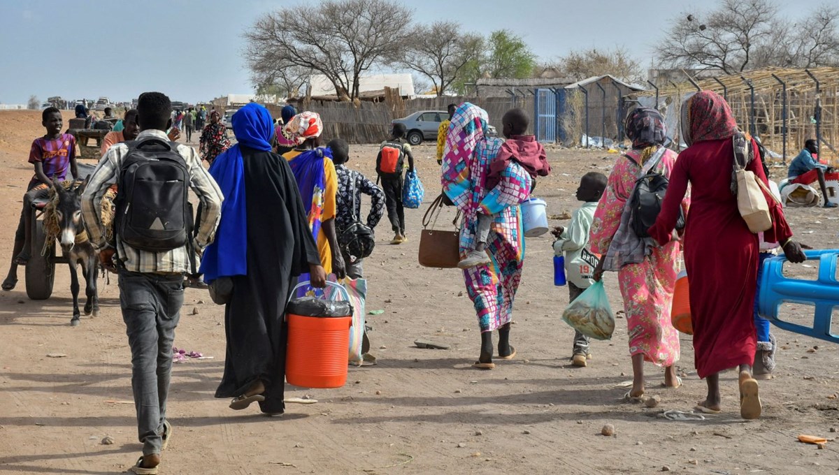 UNICEF: Sudan'da 450 bin çocuk evini terk etmek zorunda kaldı