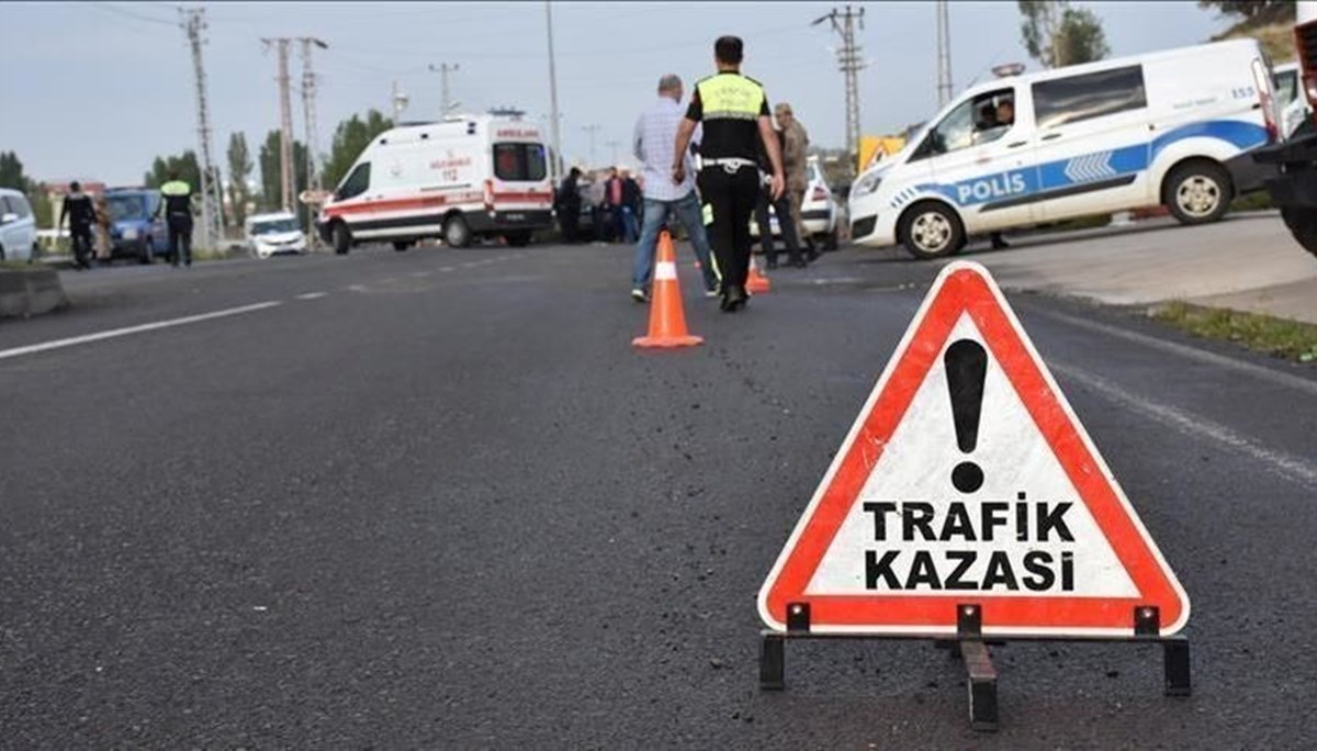 Ankara'da otomobil devrildi: Aynı aileden 6 kişi yaralandı
