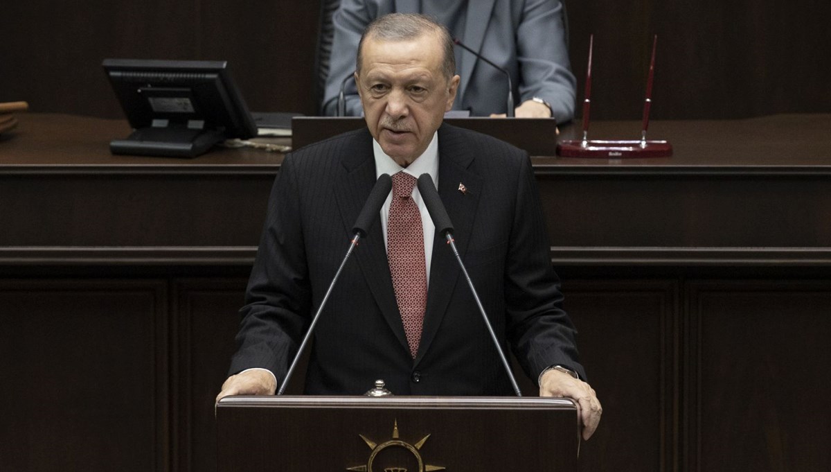 Cumhurbaşkanı Erdoğan: En uygun vakitte karadan da teröristlerin tepesine bineceğiz