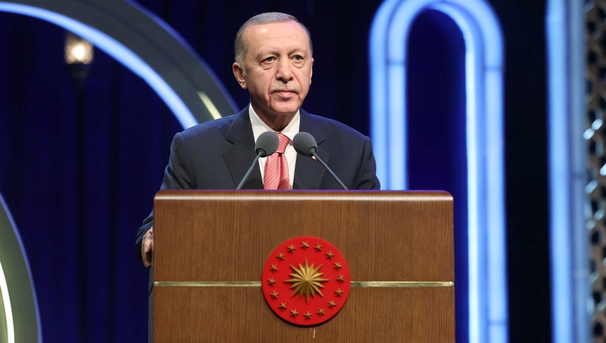 Cumhurbaşkanı Erdoğan: İnsana, sözlerin en güzelinin hakkını vererek okumak yakışır