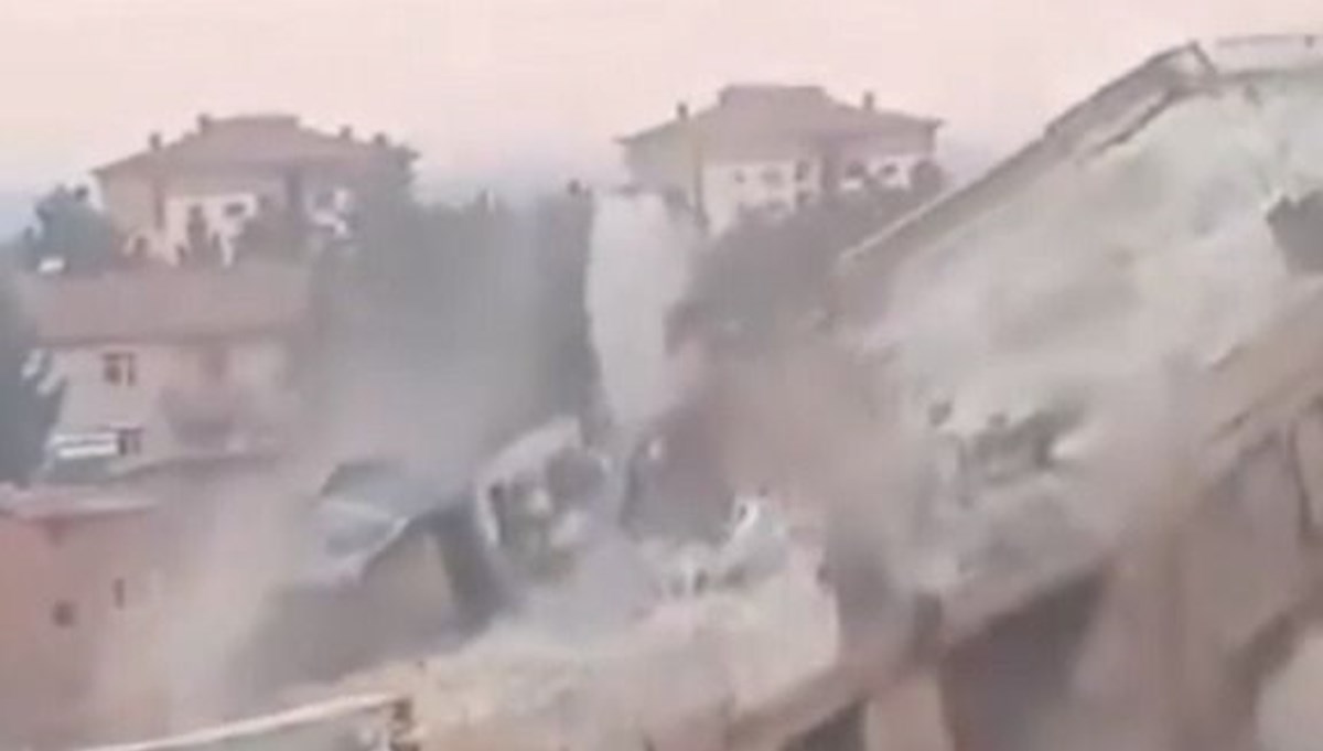 Diyarbakır'da 6 katlı bina yıkım sırasında çöktü