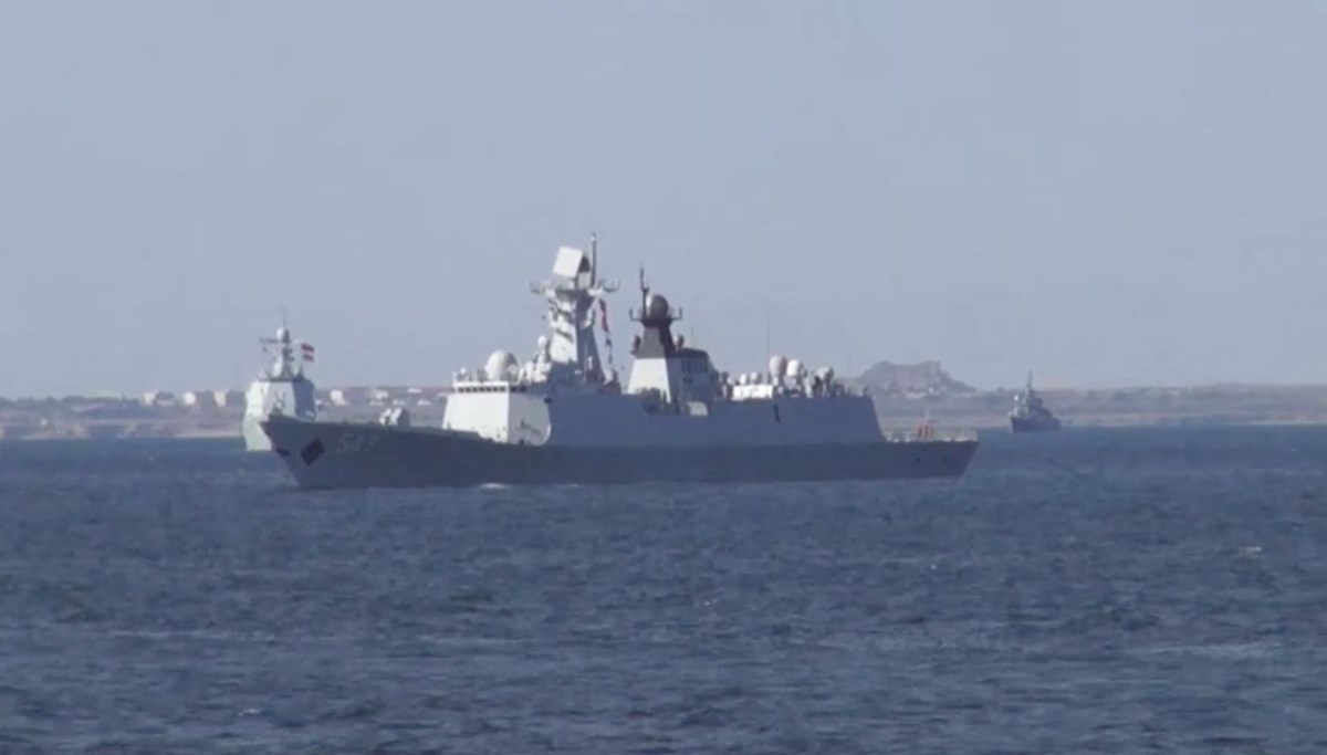Çin, Rusya ve İran'dan Umman Körfezi'nde ortak deniz tatbikatı