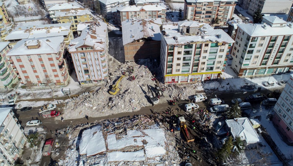 Finlandiya'dan Türkiye'deki depremzedelere 3 bin kişilik barınma yardımı