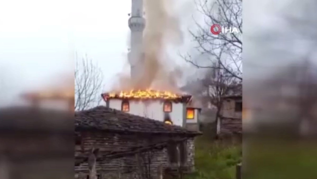 Samsun'da cami yangını