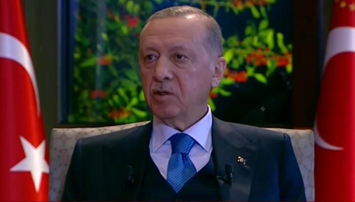 SON DAKİKA: Cumhurbaşkanı Erdoğan: Manevi değerlere hassasiyeti olmayanın seccadede gözü olmaz