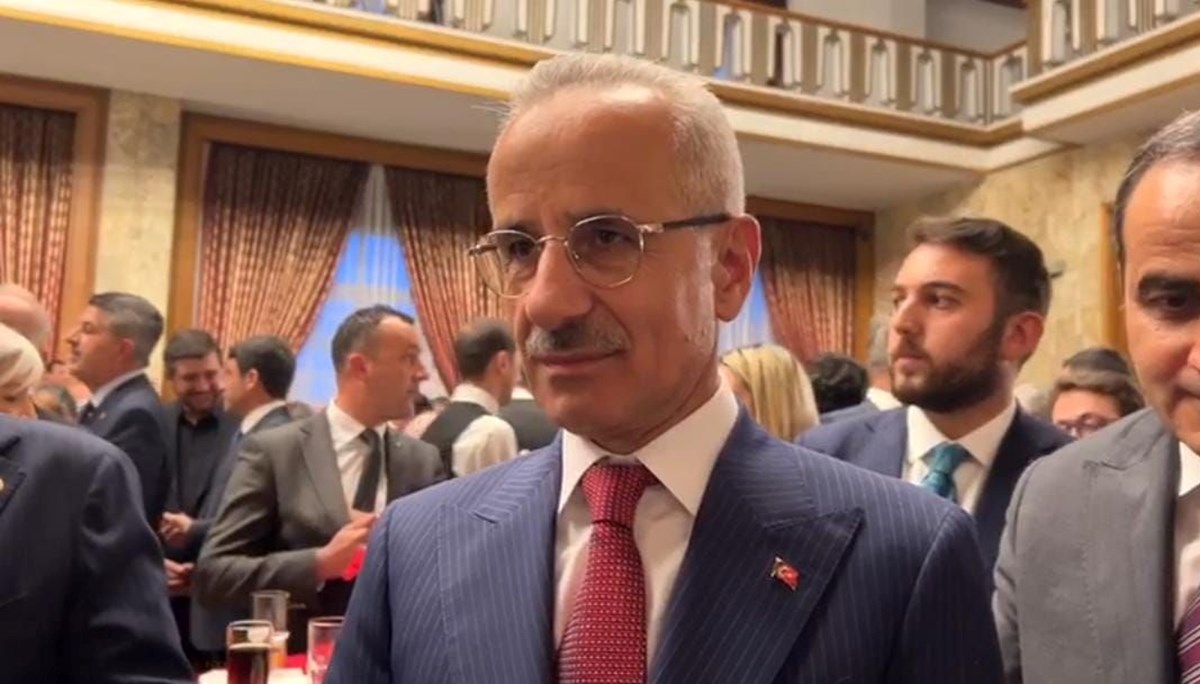 Ulaştırma Bakanı Uraloğlu: X hala Türkiye'ye temsilci atamadı