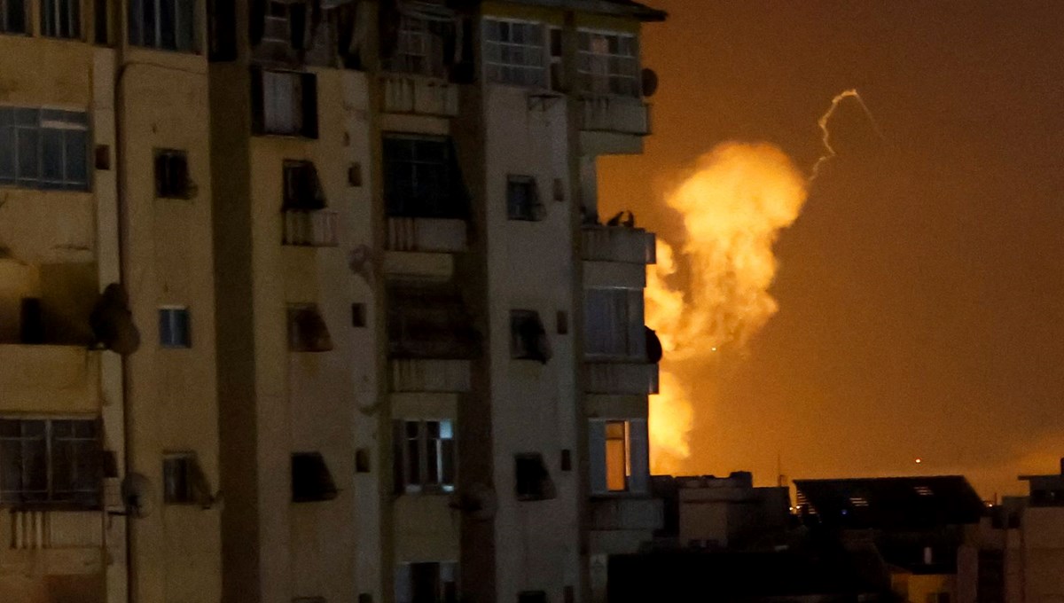 SON DAKİKA: İsrail'den Gazze'ye hava saldırısı