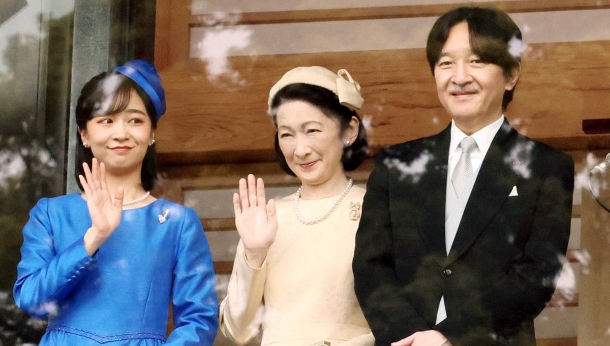 Japonya'da İmparatorluk ailesi resmi Instagram hesabı açtı