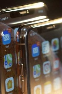 iPhone XS ve iPhone XR’de Donma Sorunu Nasıl Çözülür?