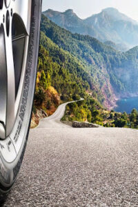 Ölümlü Kazaları Engellemek İçin Eklenen Lastik Kodları Nelerdir? Lastik Hız Kodu ve Yük Koduna Dikkat Etmek Gerekir mi?