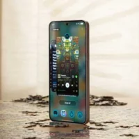 Bu telefon çoğu kişi için mükemmel bir uyum sağlıyor ve fiyatındaki büyük düşüş sayesinde artık onu görmezden gelmek daha da zorbu