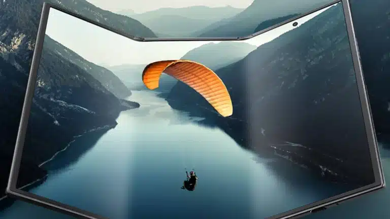 Yeni Galaxy TriFold alıcılarının hepsi, potansiyel olarak çok pahalıya malolabilecek bir hatadan kaçınmayı umuyor