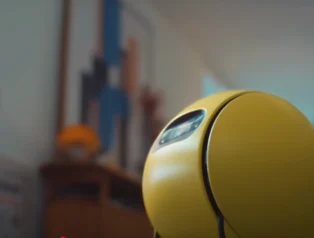 Samsung’un akıllı robotu Ballie yine ertelendi