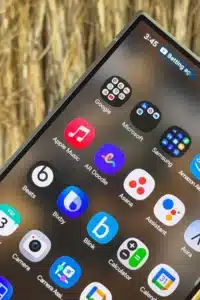 One UI 8.5, rahatsız edici reklam ağırlıklı uygulamaları kontrol altında tutmanın daha akıllı bir yolunu sunuyor