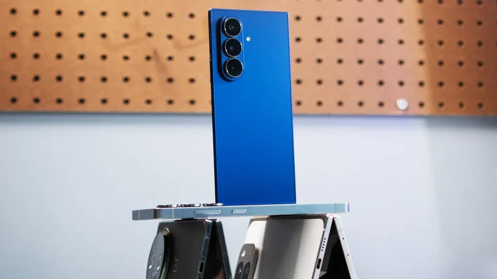 Küresel Akıllı Telefon Pazarı 2025’in 4. Çeyreğinde Toparlandı: Sevkiyatlar %2,3 Arttı 7