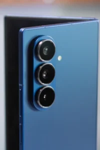 Küresel Akıllı Telefon Pazarı 2025’in 4. Çeyreğinde Toparlandı: Sevkiyatlar %2,3 Arttı