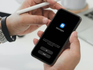 Samsung Mesajlar Sürekli Donuyor: 4 Kesin Çözümle Sorunu Kalıcı Olarak Giderin Samsung Mesajlar Sürekli Donuyor: 4 Kesin Çözümle Sorunu Kalıcı Olarak Giderin